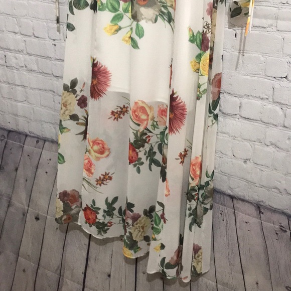 Belle Sky Floral long sleeve lace up Dress - Picture 3 of 13